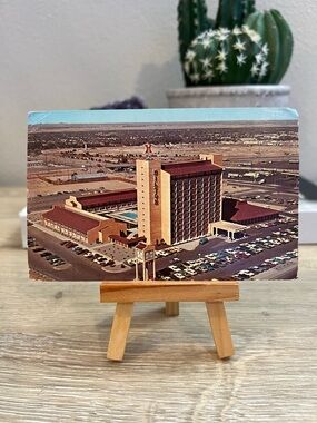 Vintage Albuquerque Hilton Inn New Mexico Posted 1974 Hotel Chrome Postcard